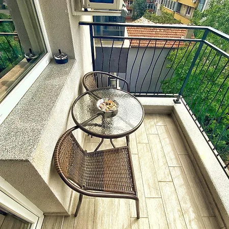 Апартаменты Emma's Sweet - Next To Grand Mall Варна