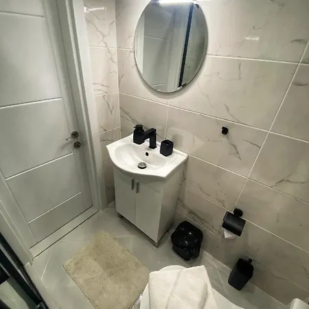 Emma's Sweet - Next To Grand Mall *