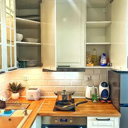 Emma's Sweet - Next To Grand Mall Apartment *